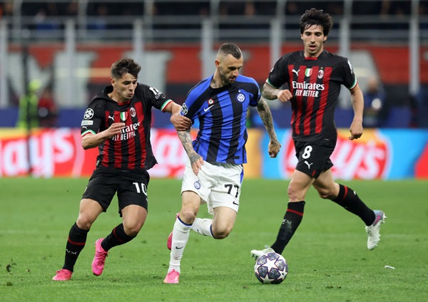 Soi kèo AC Milan vs Inter Milan dựa vào lực lượng, đội hình ra sân